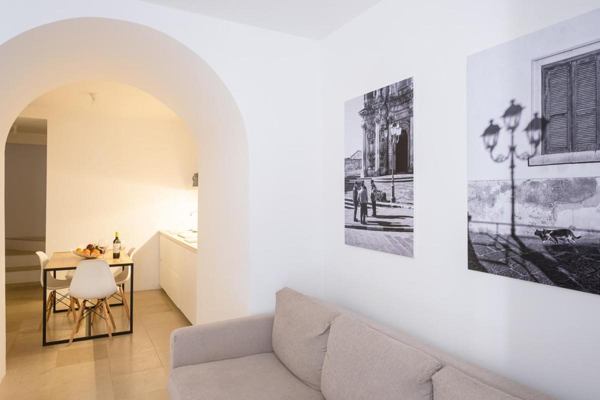 I 5 Archi Di Via Ducezio Vila Noto Exterior foto